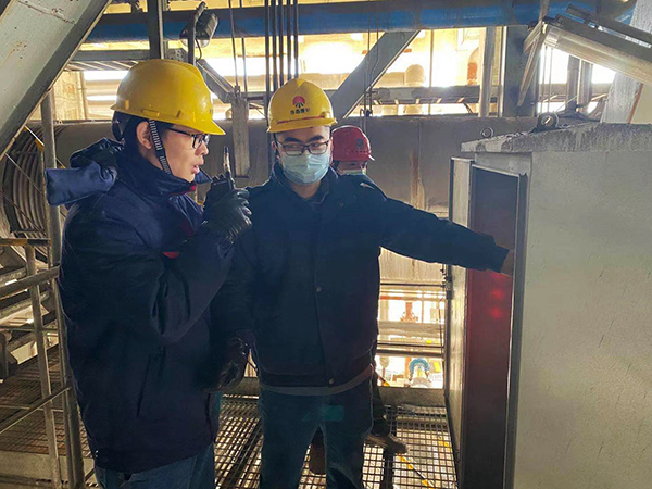 1610445167146405.jpeg 4號(hào)鍋爐現(xiàn)場點(diǎn)火.jpg