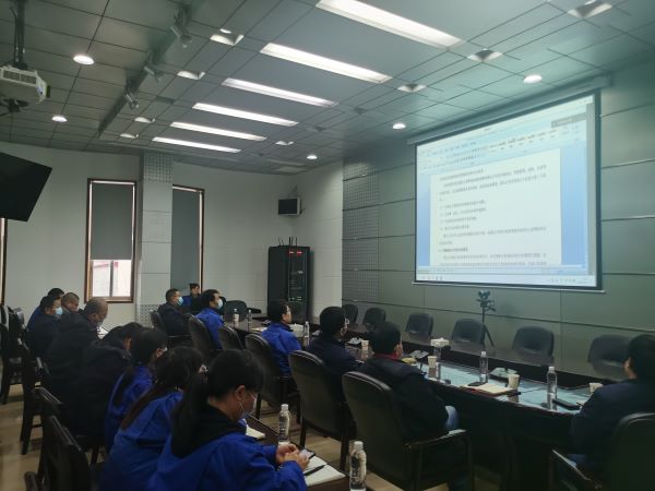 科技發(fā)展部，新聞，公司開(kāi)展能源管理培訓(xùn)，韓夏芬61508.jpg