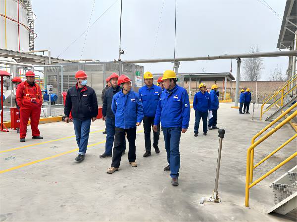 1679271974690876.png 3月18日,彬州公司副總經(jīng)理張政權(quán)帶隊開展重大危險源安全檢查(1).png