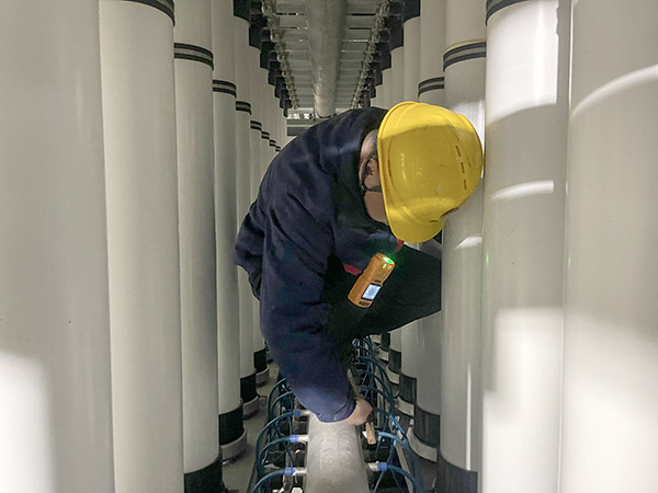 1737431670362549.jpeg 突擊隊進行bf池設(shè)施檢查校對.jpg